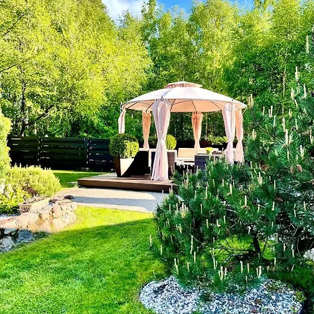 Poilsis Kunigiskiuose * Połąga